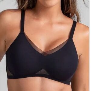 Honeylove CrossOver Bra- Black
